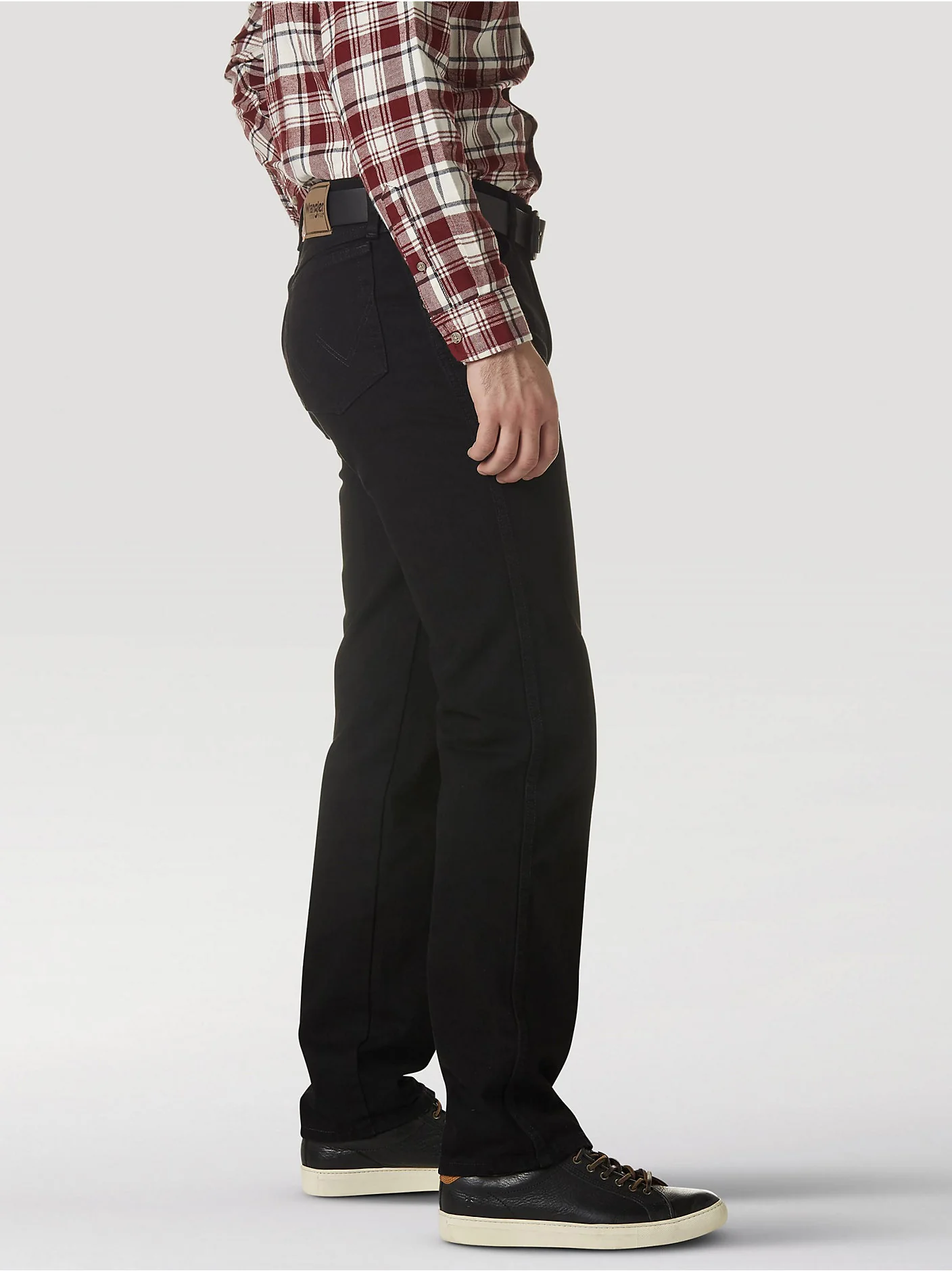 RUGGED WEAR CLASSIC FIT JEAN - BLACK - 399020B - Image 3