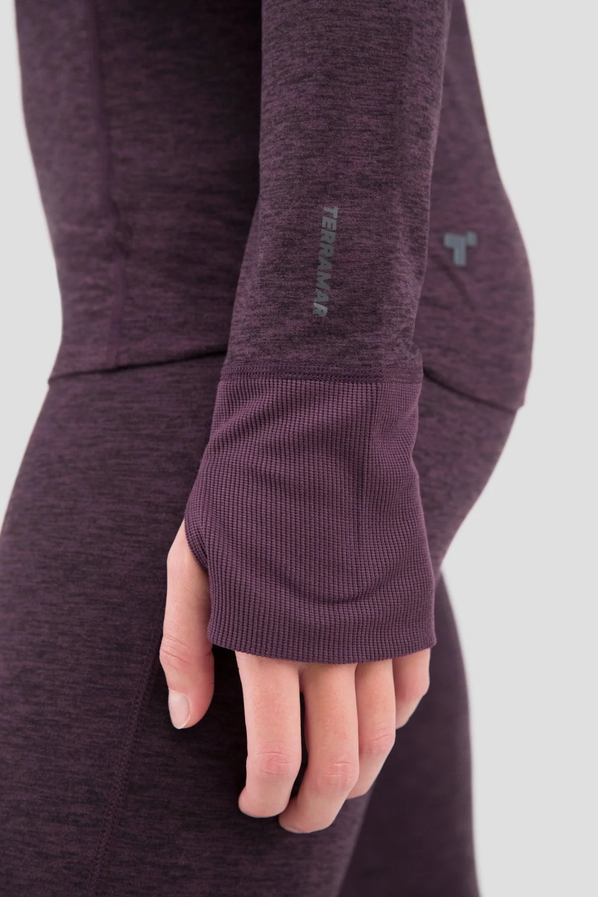 2.0 Women's Cloud Nine Midweight Performance Baselayer Scoop Shirt - W8214 - Image 4